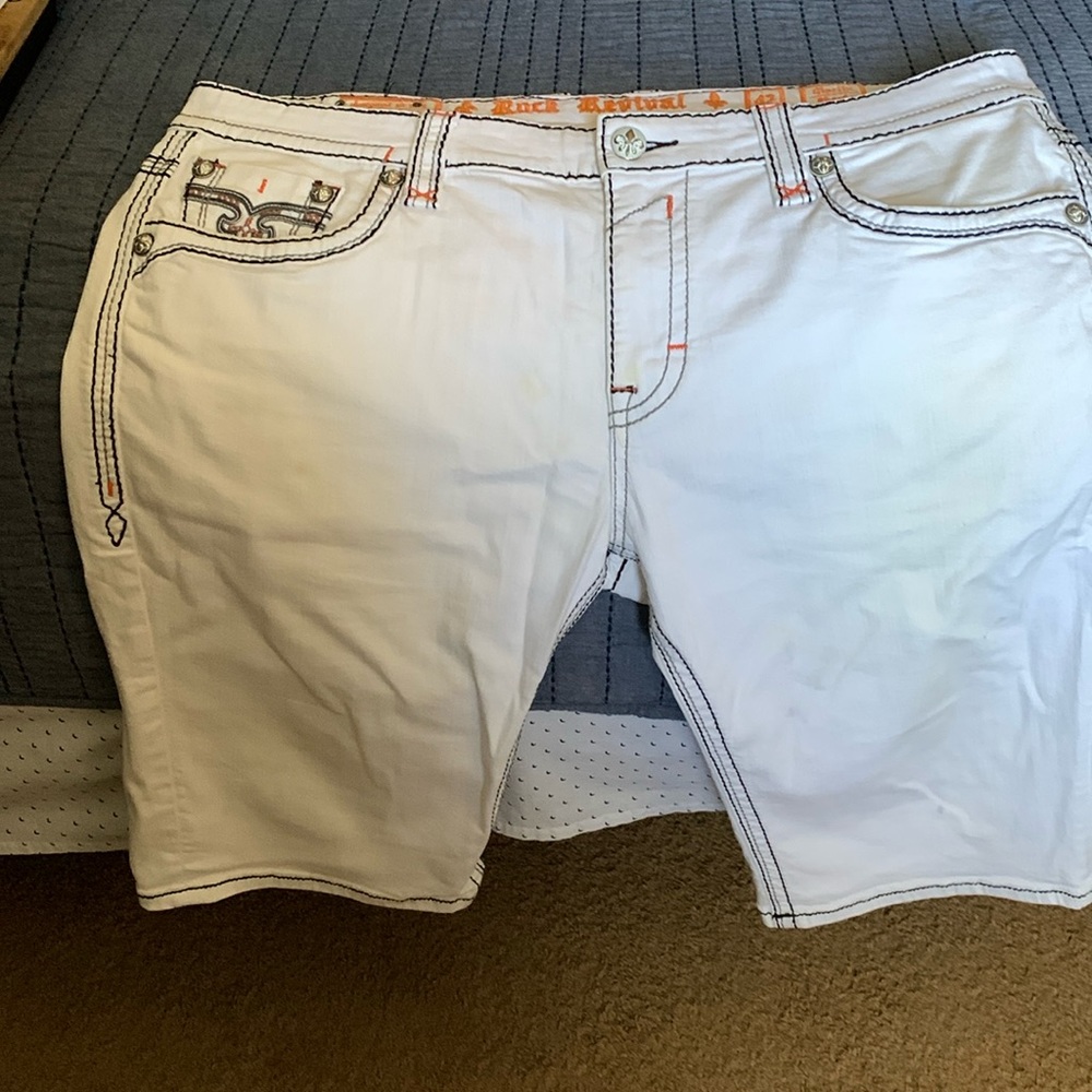 Rock Revival shorts. VERY GOOD condition!